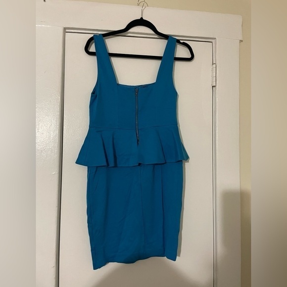 Alice + Olivia Teal Blue Peplum Dress Size 6 - Picture 9 of 12